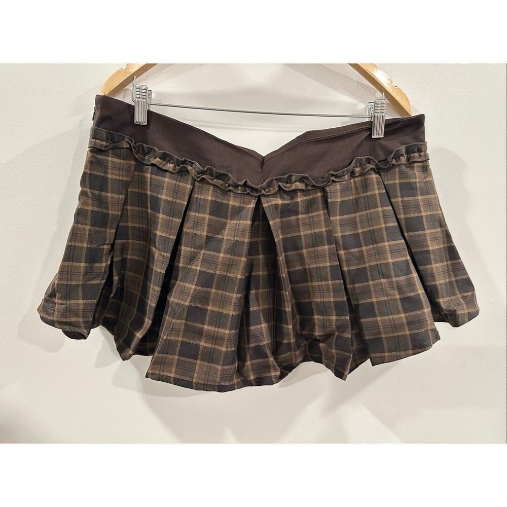 Brown Plaid Micro Mini Skort - Brown Plaid - Picture 9 of 10